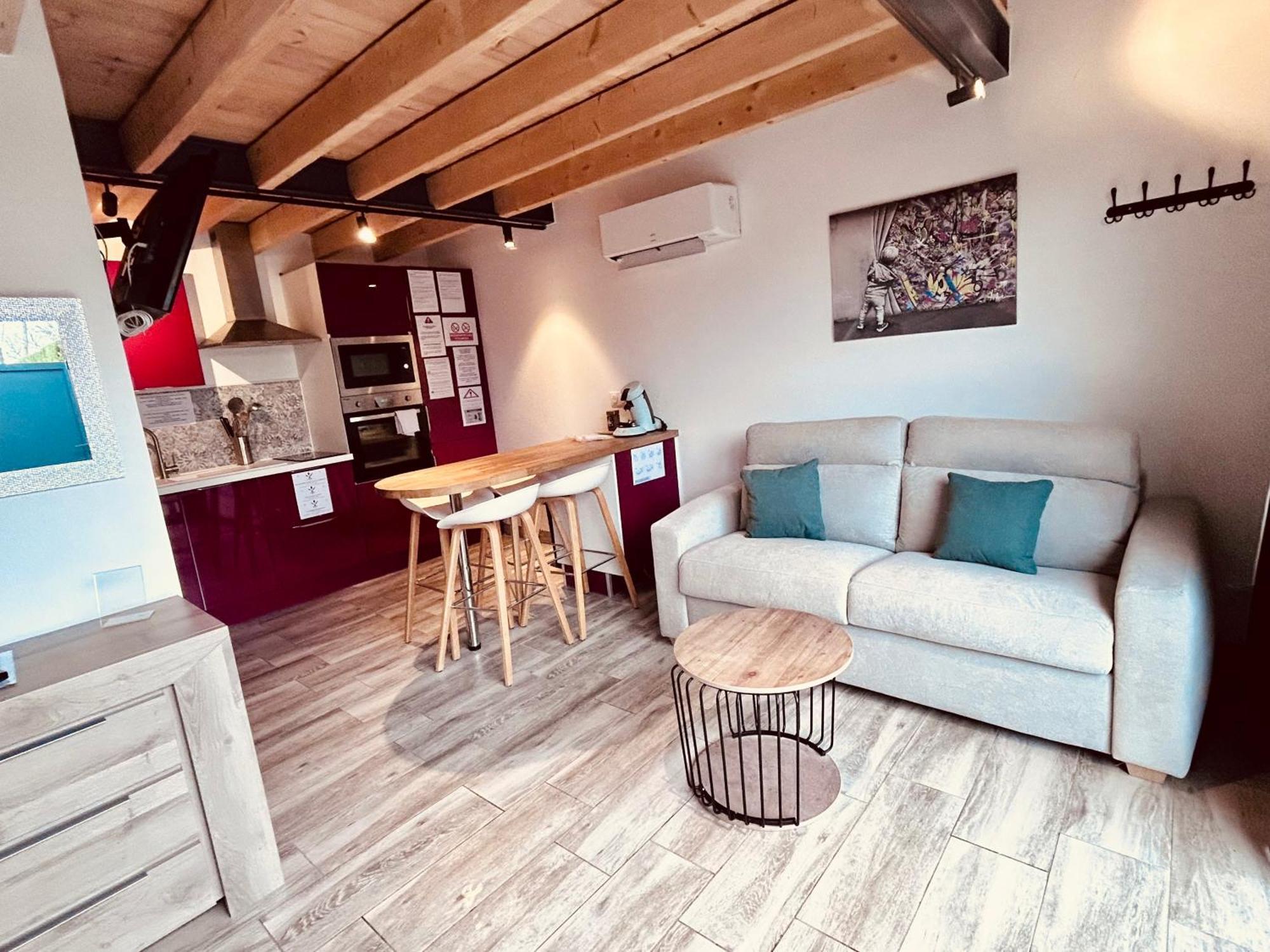 Le Clos De Tanvol - Parking Prive Gratuit- Terrasse Privee - Climatisation Viriat Екстериор снимка